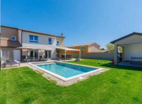 Villa Edi - private heated pool